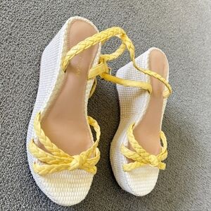 Antonio Melani Yellow Braided Espadrille Wedge Sandals – Size 7.5